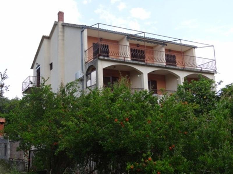 Apartmani Severin Mrsic * Stari Grad (Hvar)
