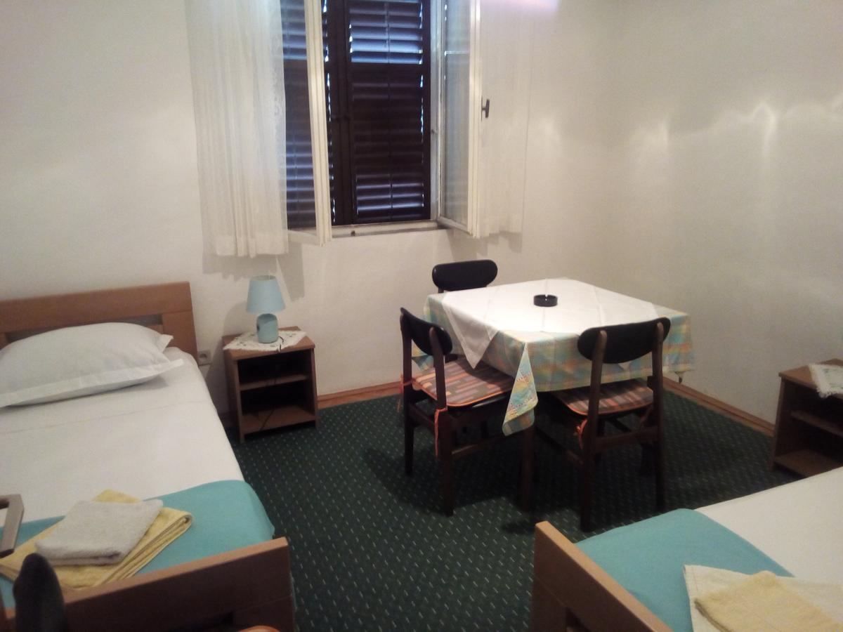 Apartman Apartmani Severin Mrsic *